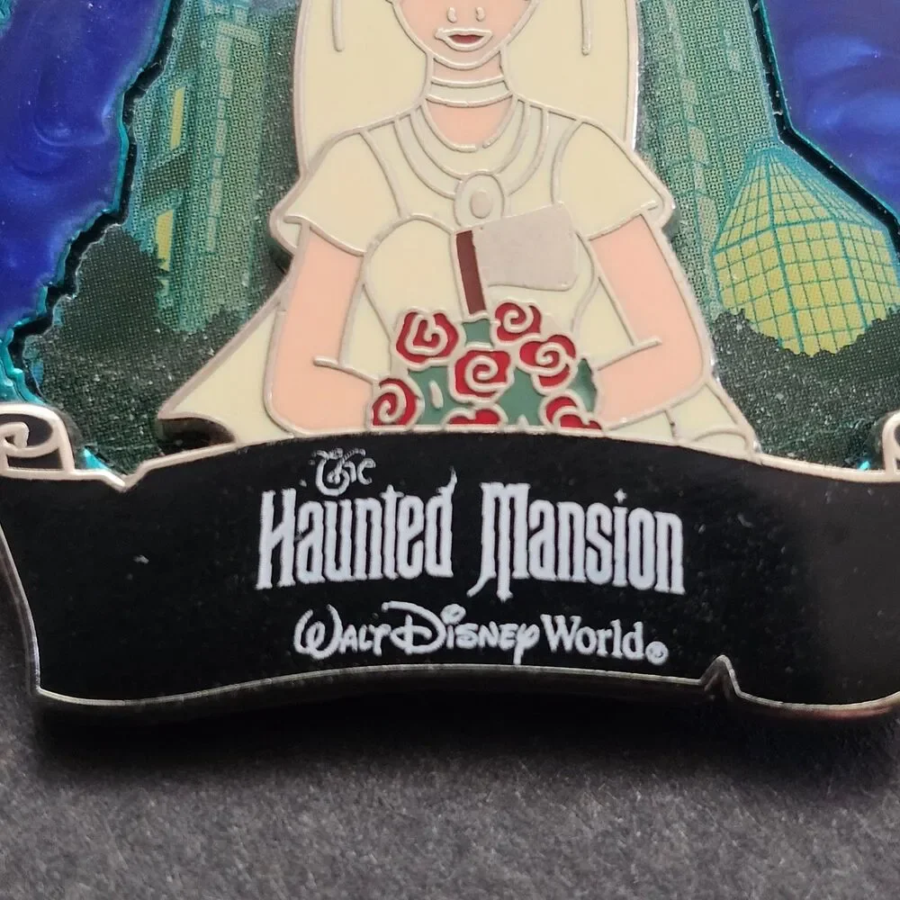 Haunted Mansion Constance the Bride Disney World Blue Frame LE 2000 Pin 69760